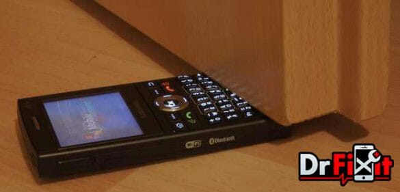 iPhone Samsung Phone Unlocking Bristol Bath