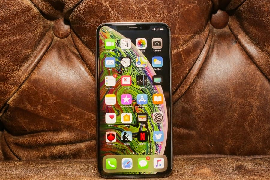 iPhone xs review