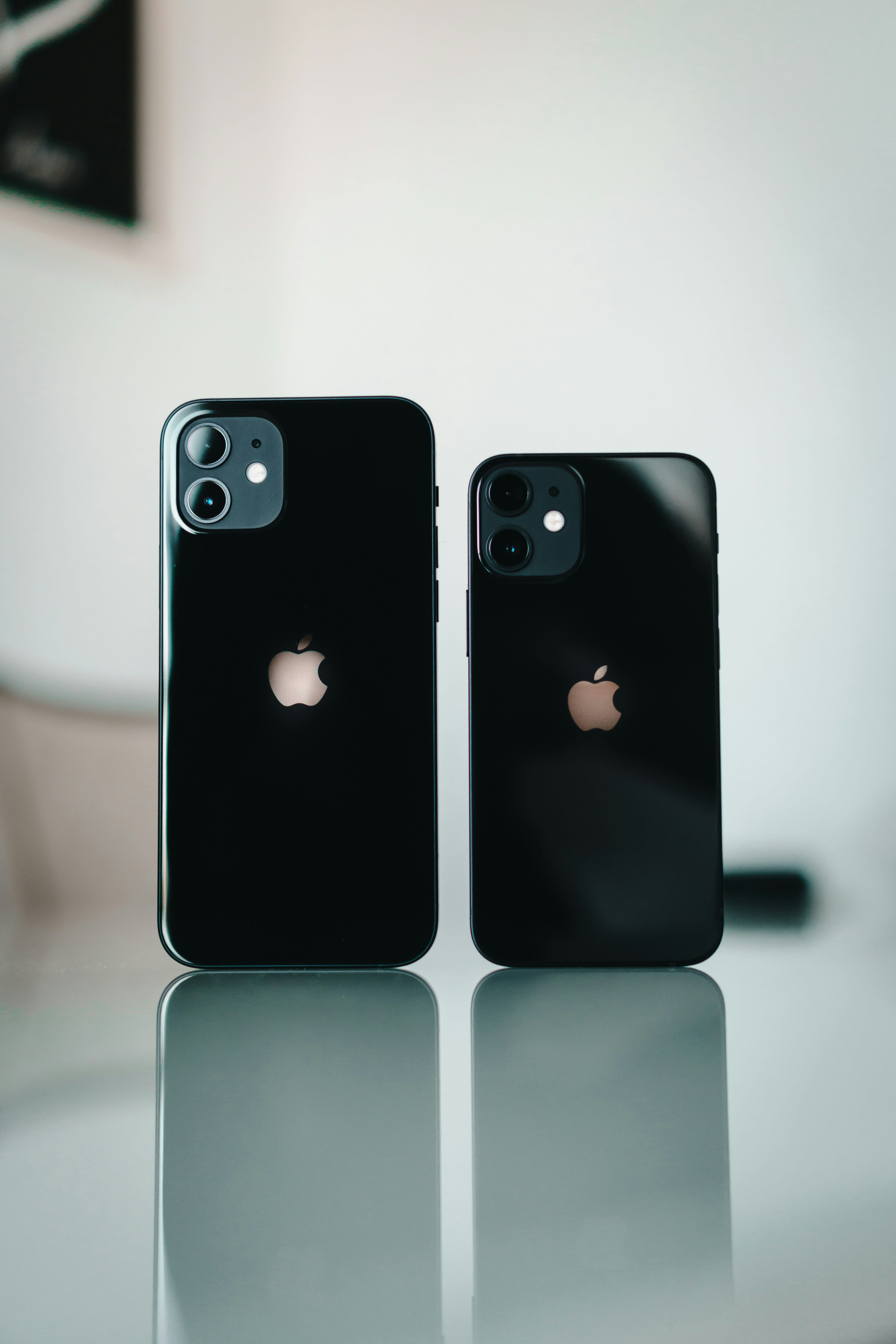 iPhone 12 Review