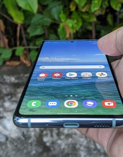 Samsung Galaxy S20 FE Review